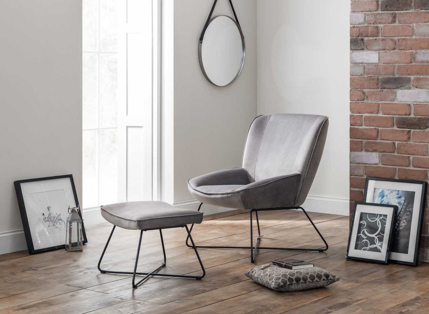 Accent Chair in Teal Velvet or Grey Velvet